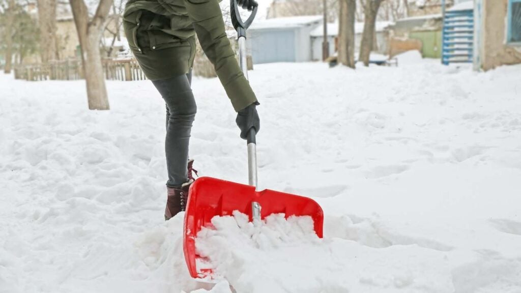Getting Started to Make Money Shoveling Snow