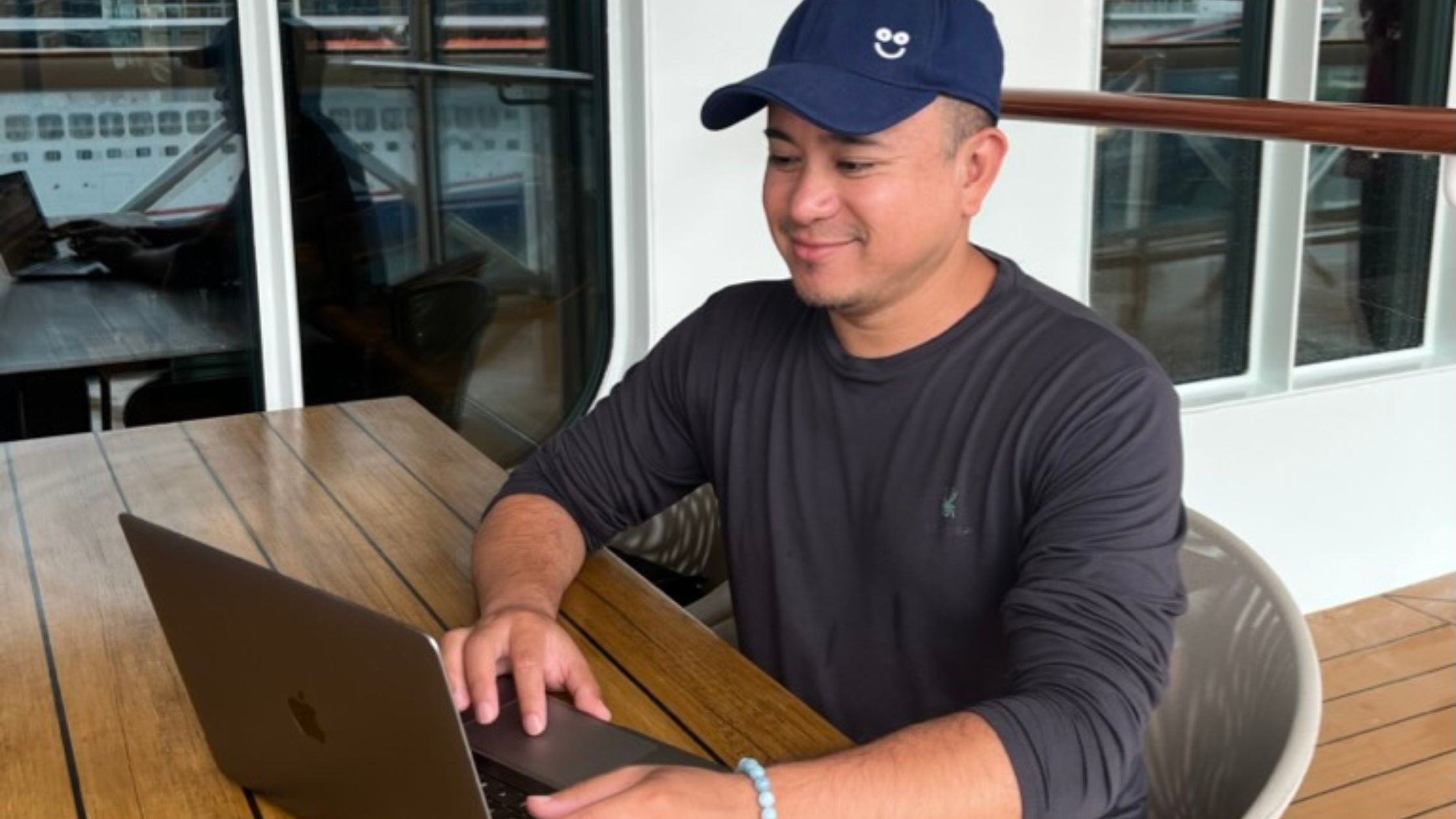 Things You Can Do on Your Lunch Break to Improve Your Finances